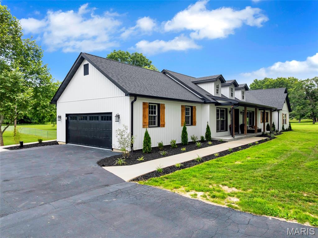 4733 Fox Creek Road