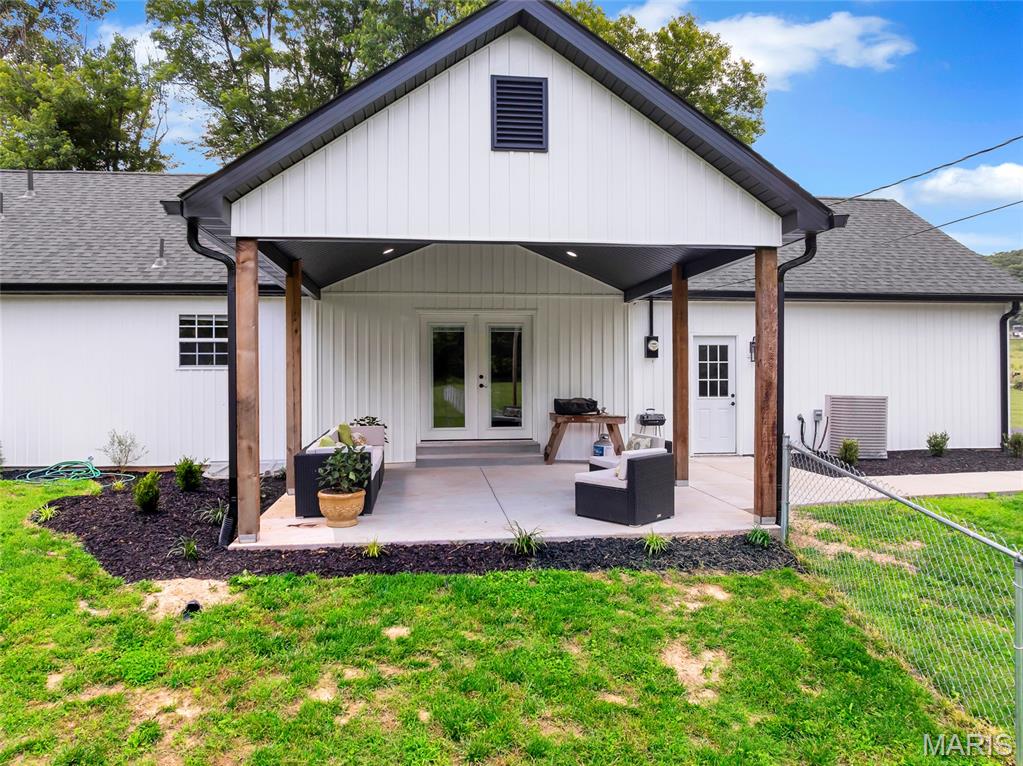 4733 Fox Creek Road