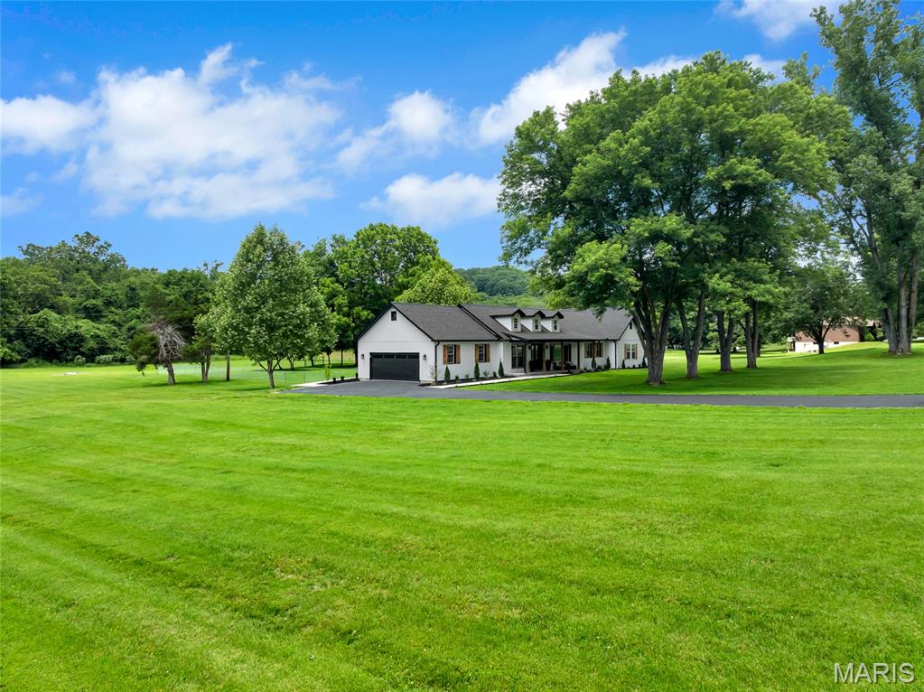 4733 Fox Creek Road