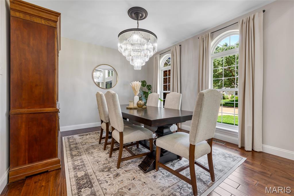 724 Oaksdale Summit Court