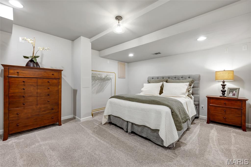 724 Oaksdale Summit Court