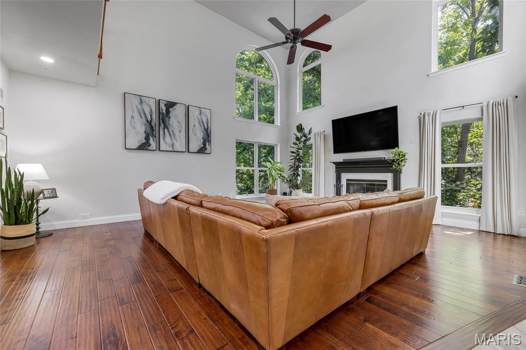 724 Oaksdale Summit Court