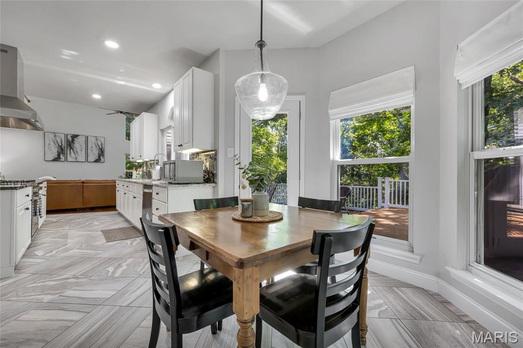 724 Oaksdale Summit Court