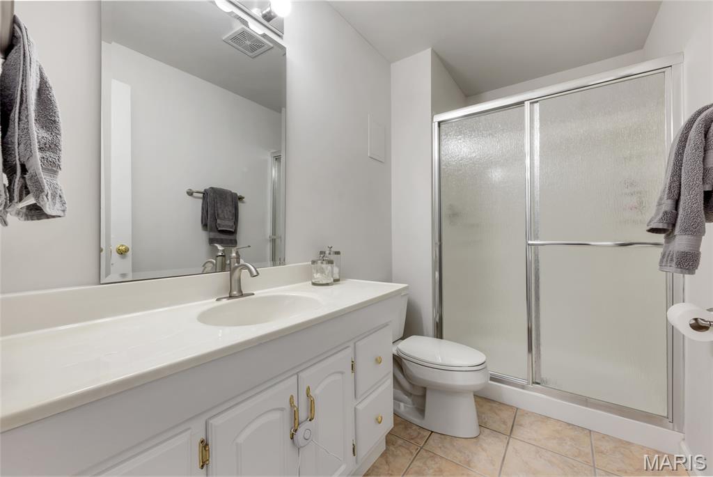 724 Oaksdale Summit Court