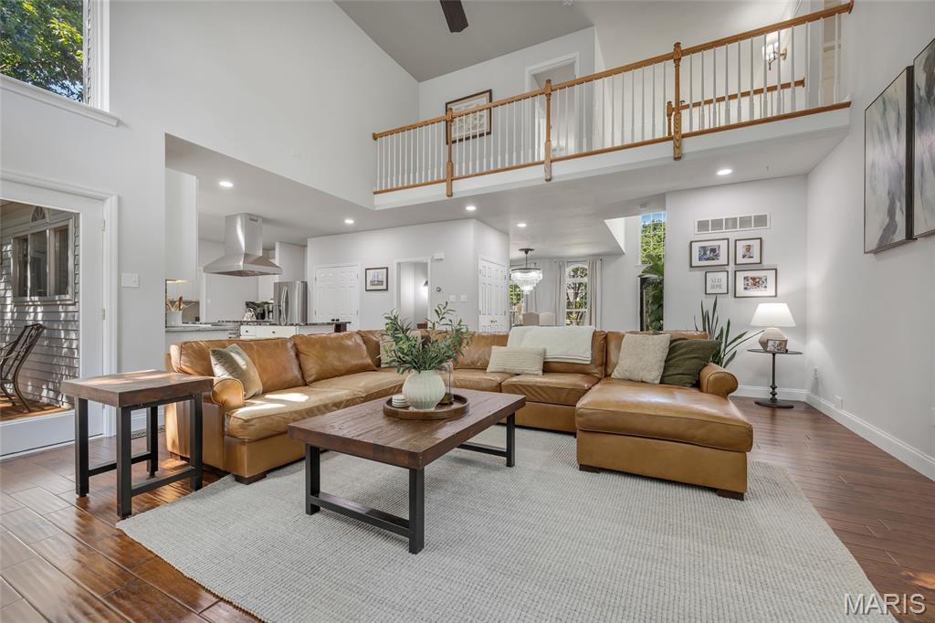 724 Oaksdale Summit Court