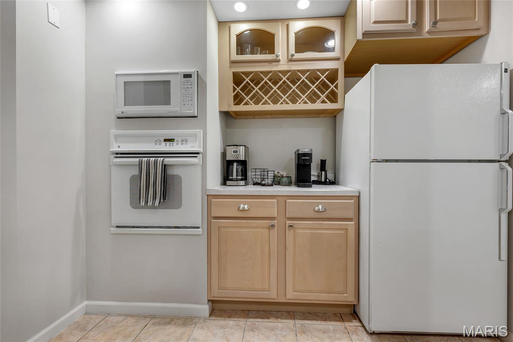 724 Oaksdale Summit Court