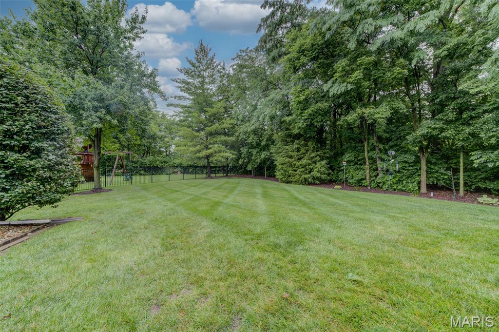 64 Hickory Meadows Court