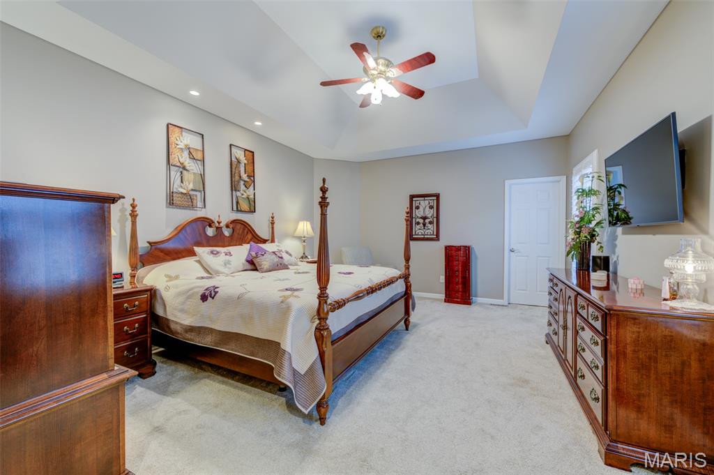64 Hickory Meadows Court
