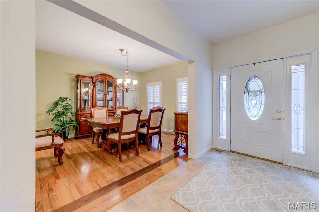64 Hickory Meadows Court