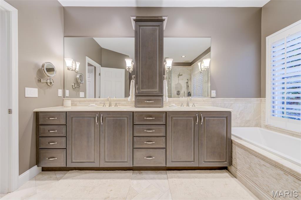 64 Hickory Meadows Court