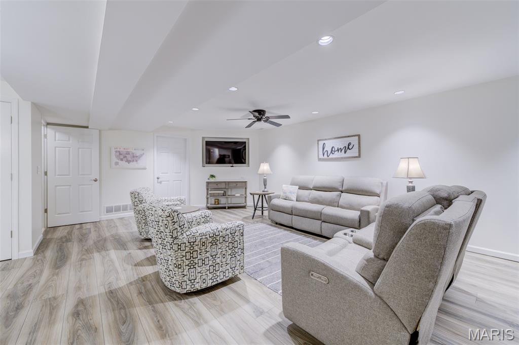 64 Hickory Meadows Court