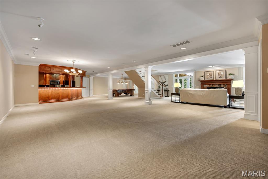 943 Norrington Way