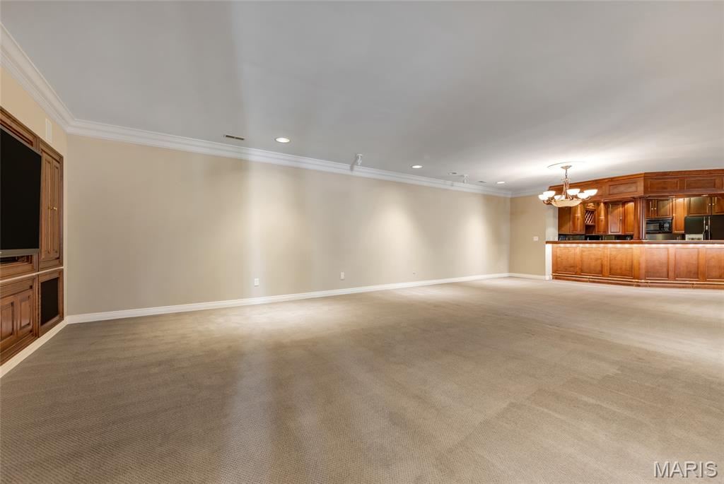 943 Norrington Way
