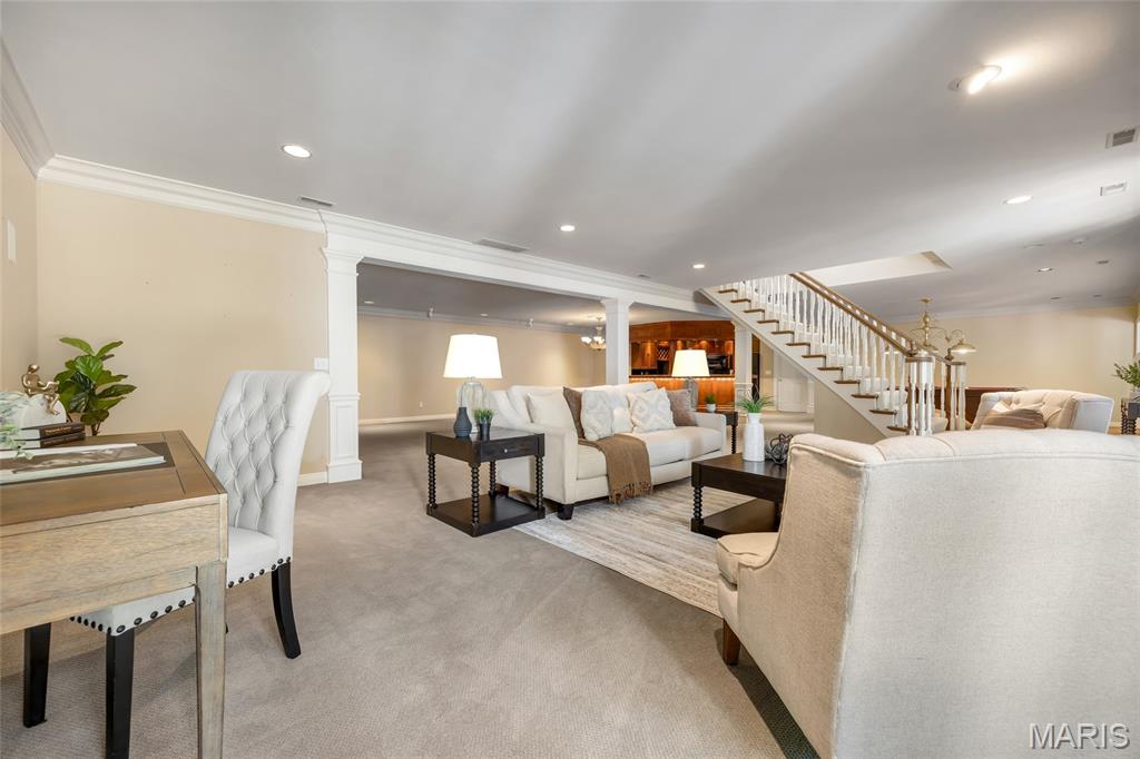 943 Norrington Way