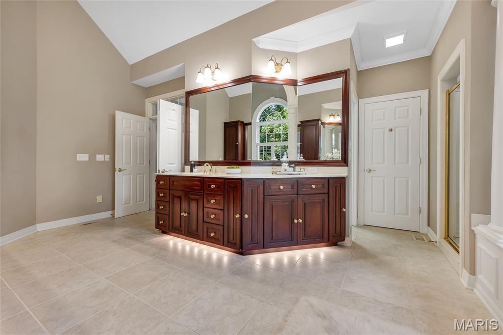 943 Norrington Way