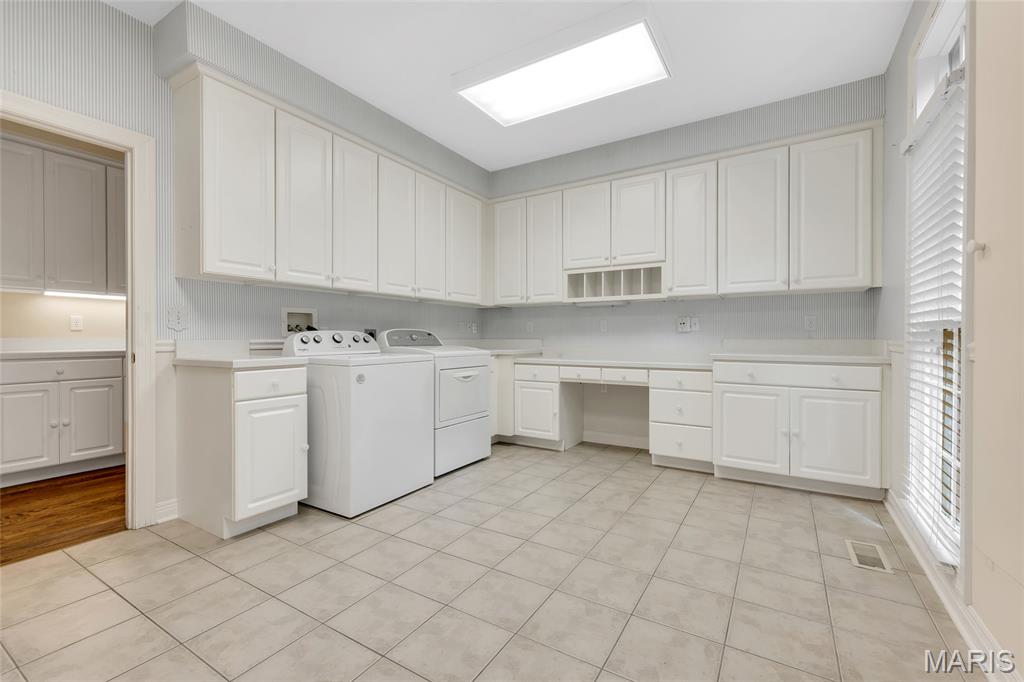 943 Norrington Way
