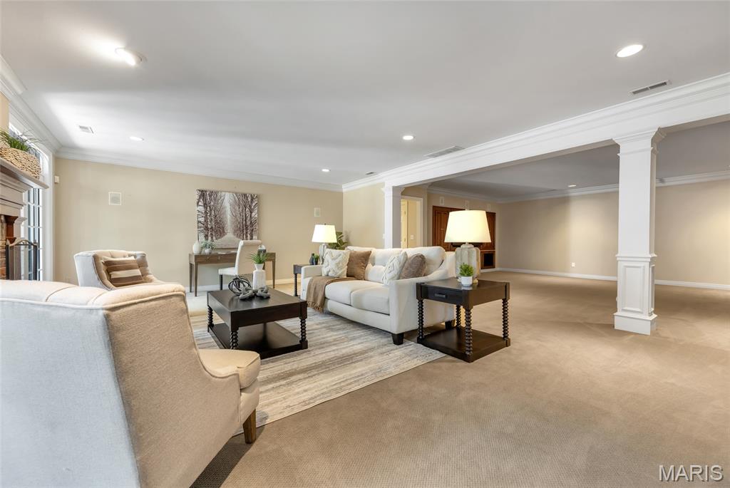 943 Norrington Way
