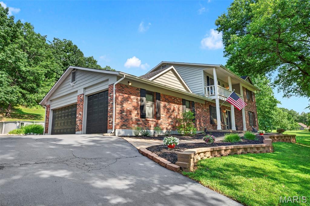 2710 Wild Valley Drive