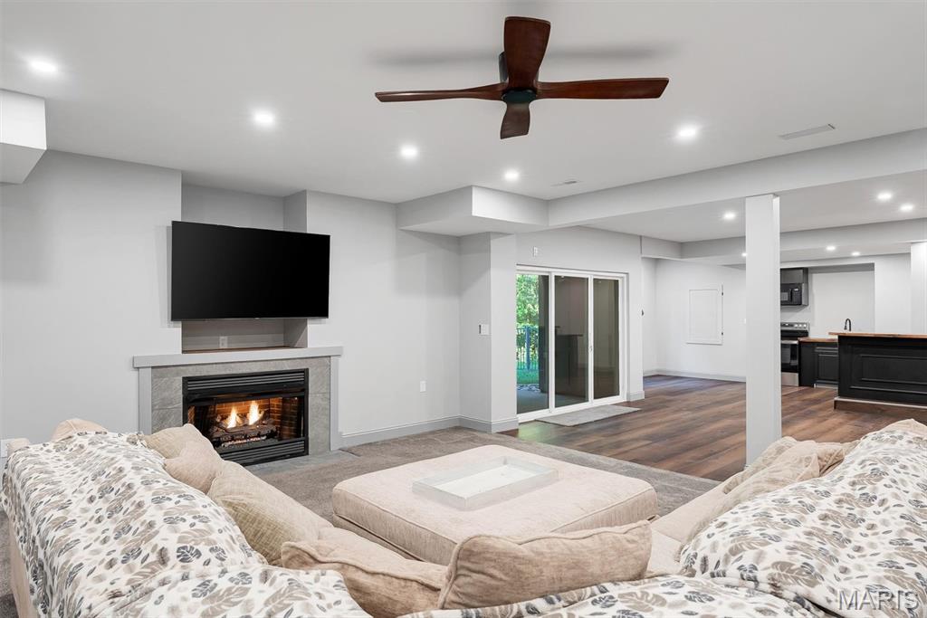 3760 Bear Tooth Lane