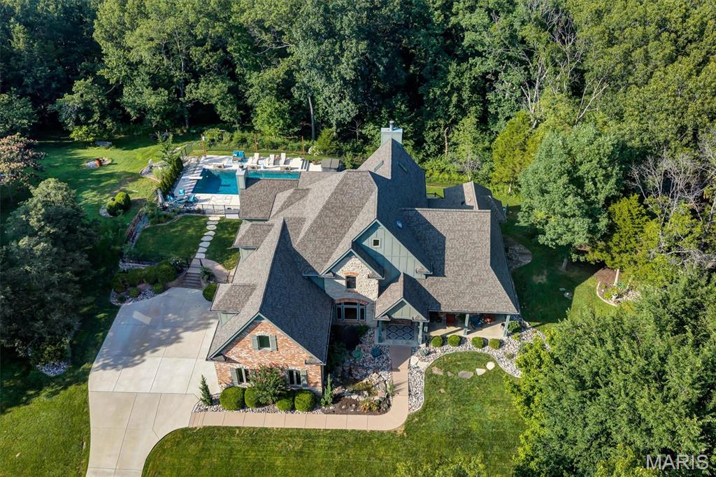 3760 Bear Tooth Lane