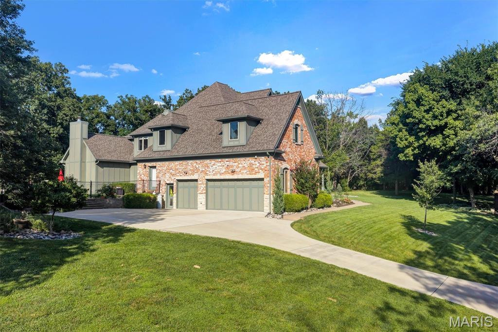 3760 Bear Tooth Lane