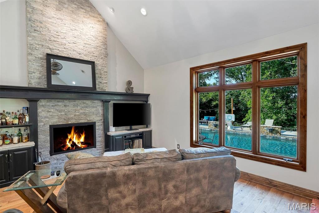 3760 Bear Tooth Lane
