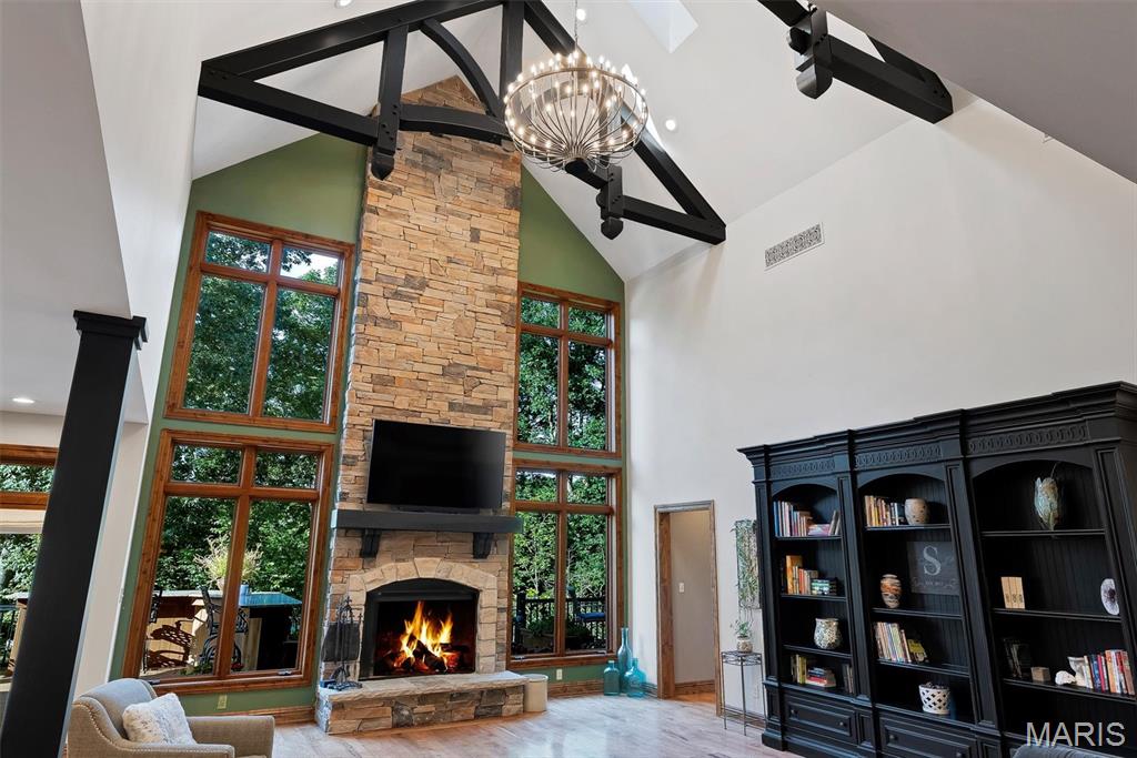3760 Bear Tooth Lane