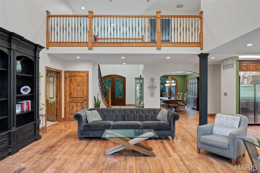 3760 Bear Tooth Lane