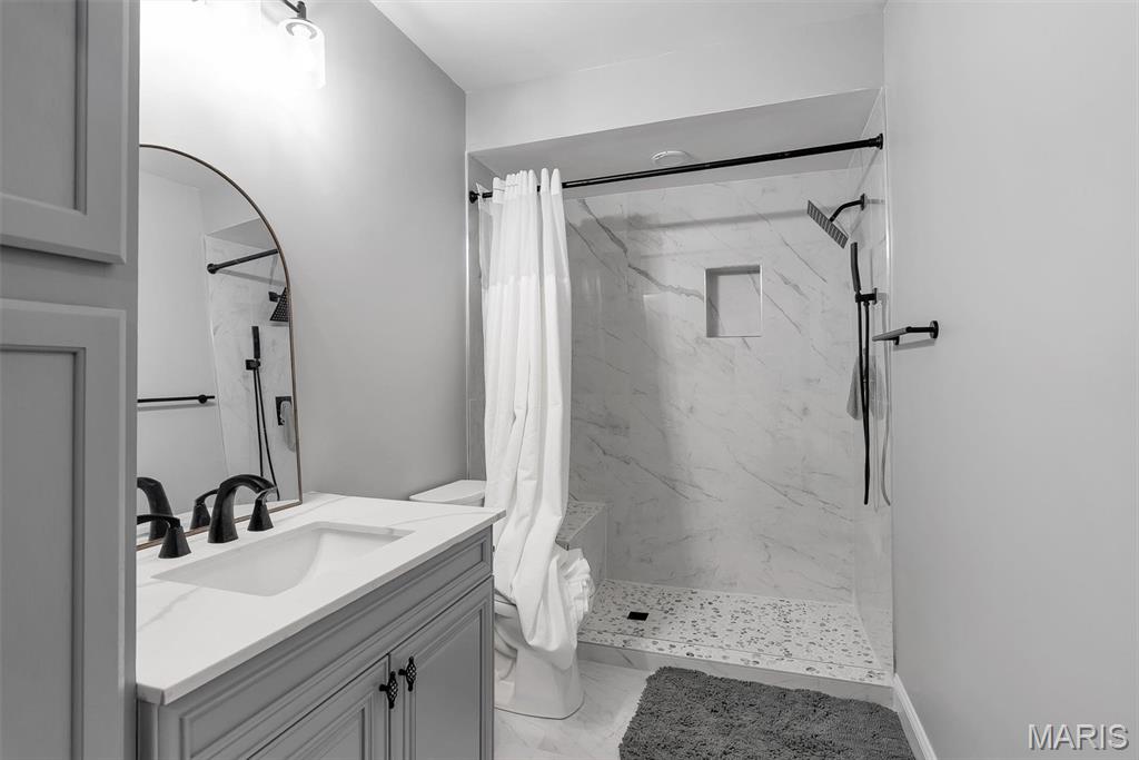 3760 Bear Tooth Lane