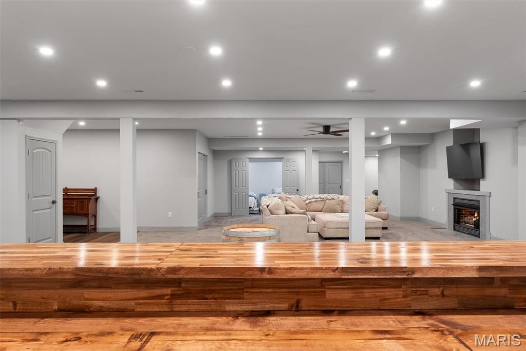 3760 Bear Tooth Lane