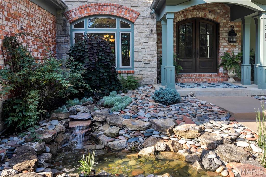 3760 Bear Tooth Lane