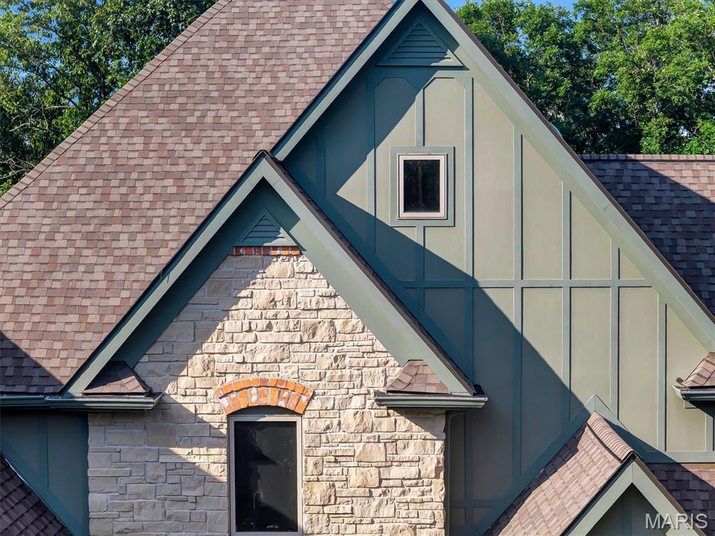 3760 Bear Tooth Lane