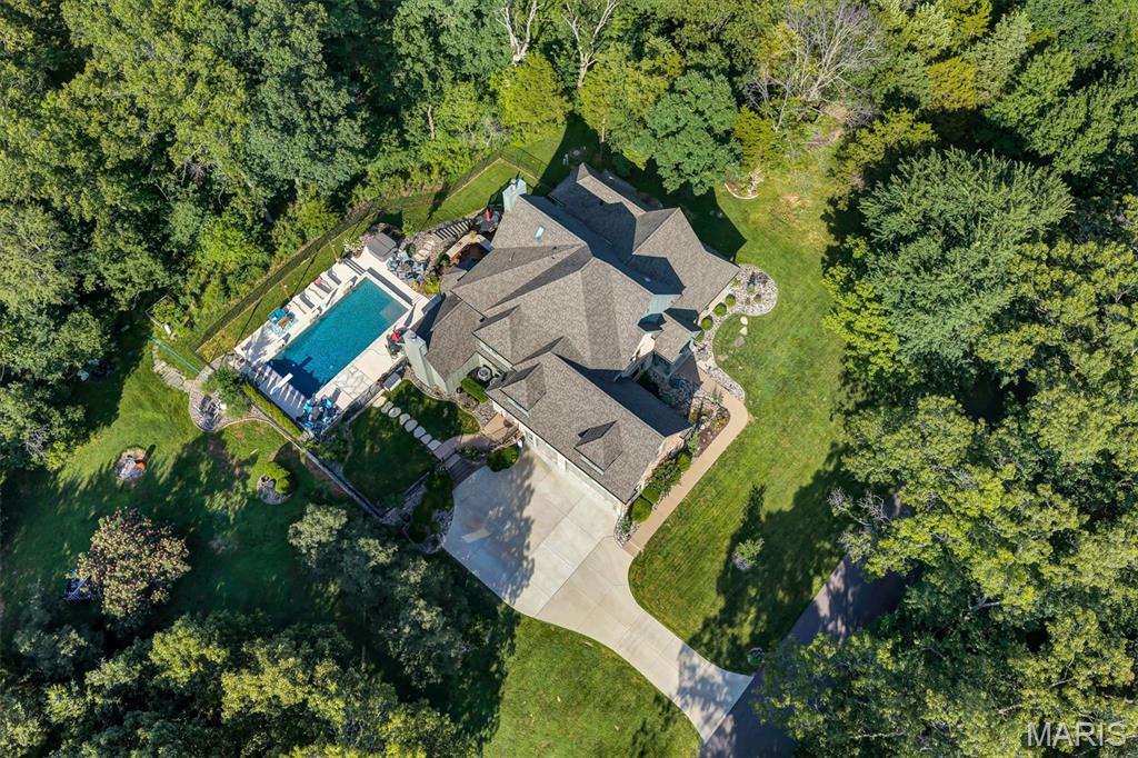 3760 Bear Tooth Lane