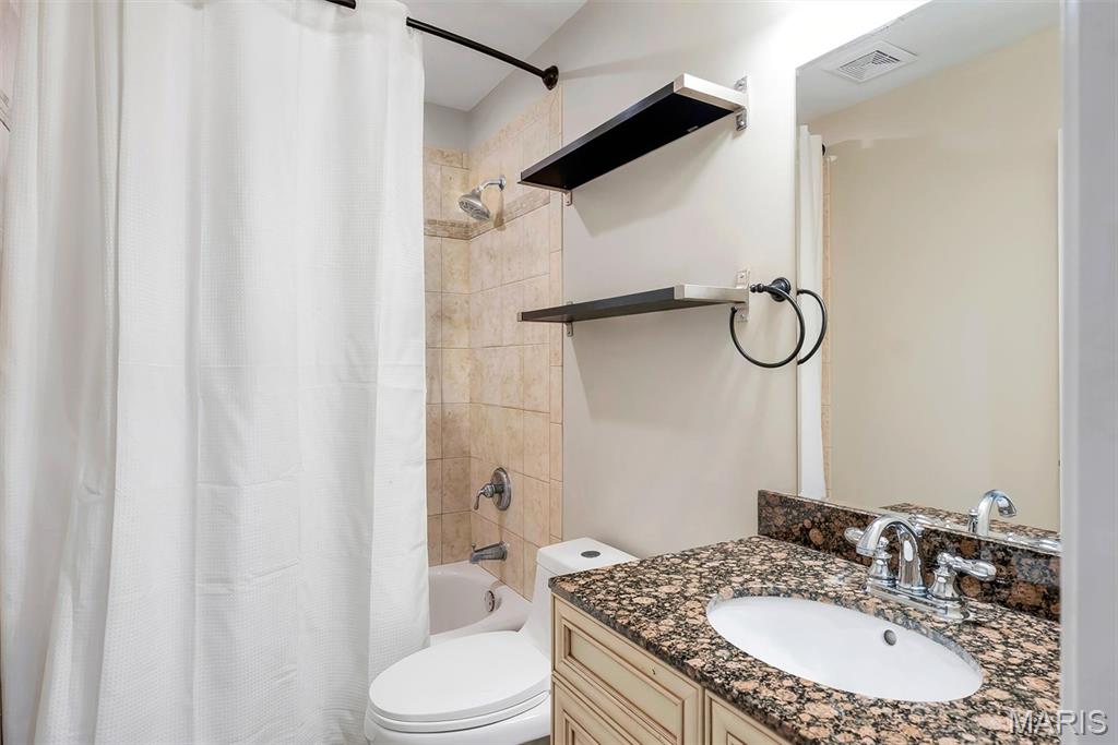 3760 Bear Tooth Lane