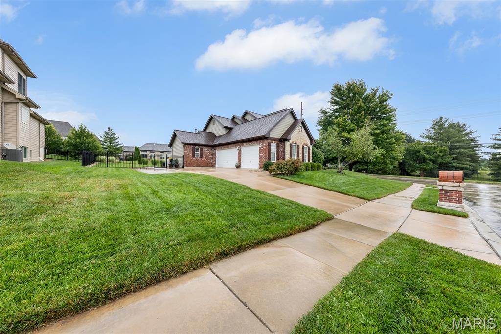 100 Sunnybrooke Estates Court