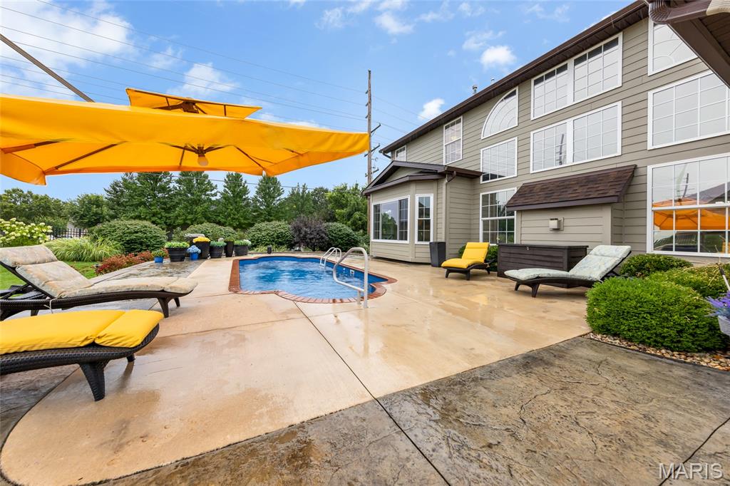100 Sunnybrooke Estates Court