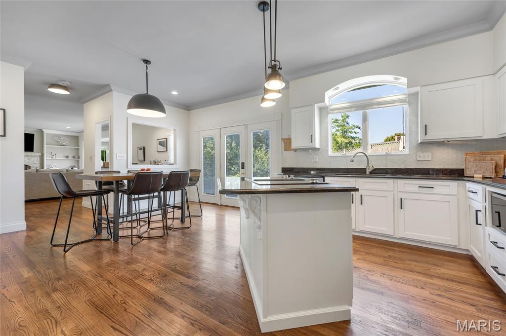 15525 Windsor Ridge Court