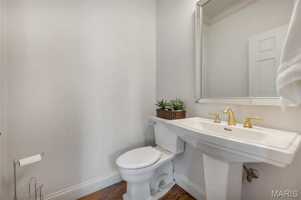 15525 Windsor Ridge Court