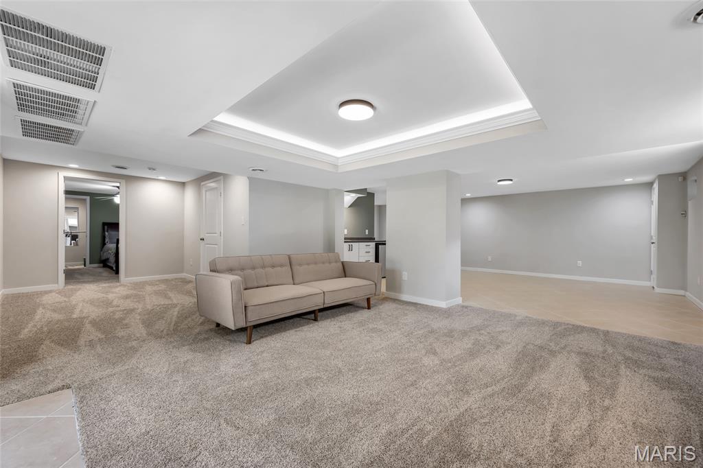15525 Windsor Ridge Court