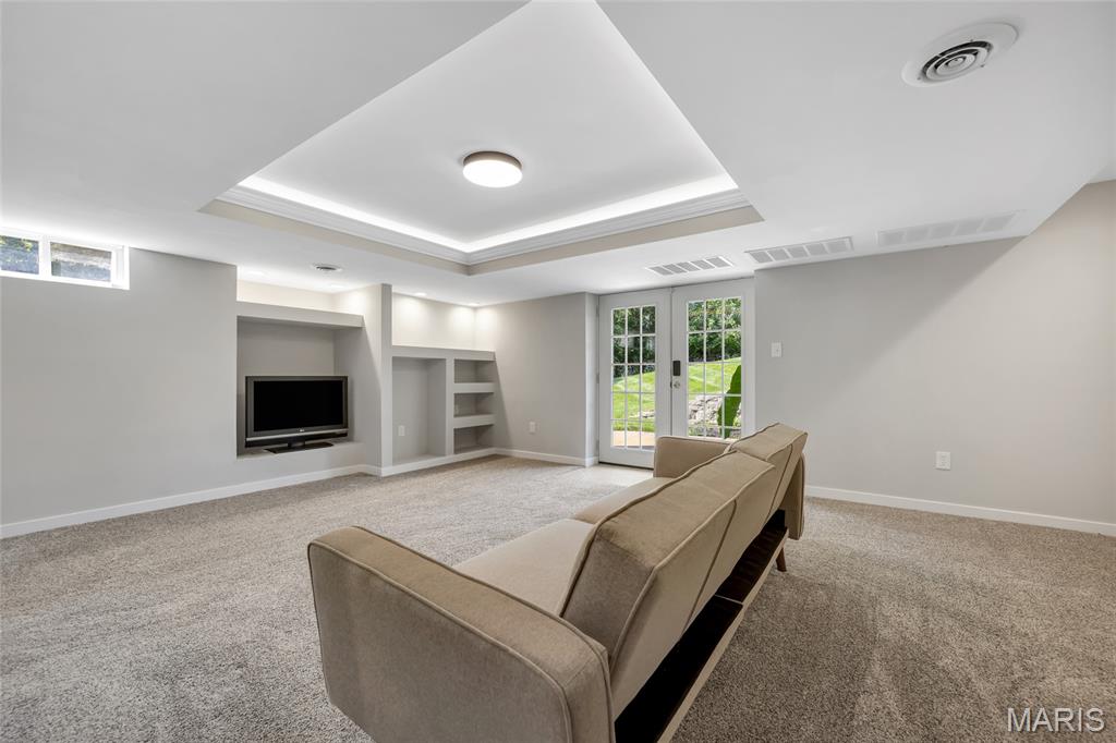 15525 Windsor Ridge Court