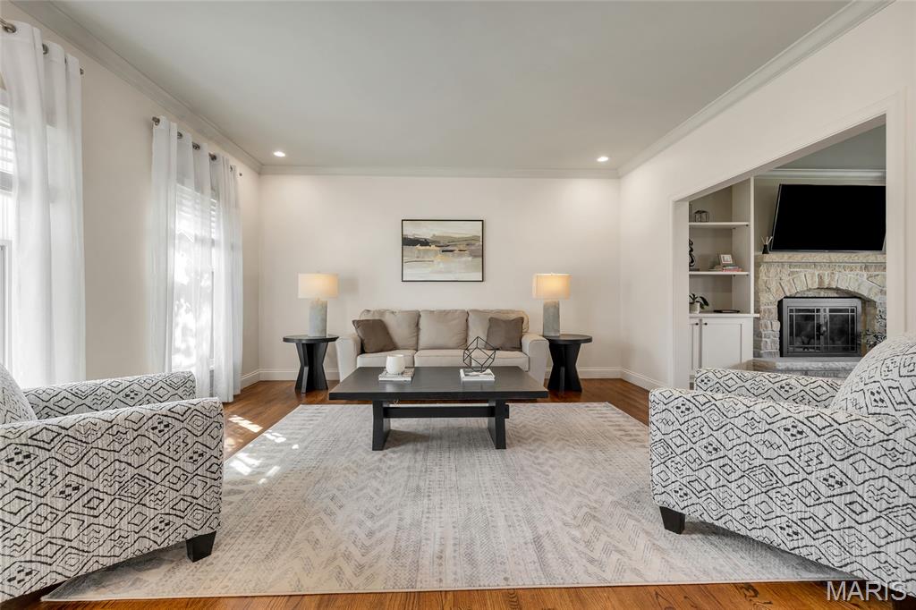 15525 Windsor Ridge Court