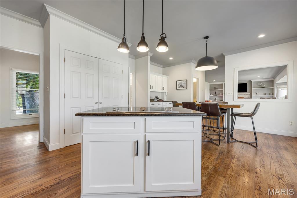 15525 Windsor Ridge Court