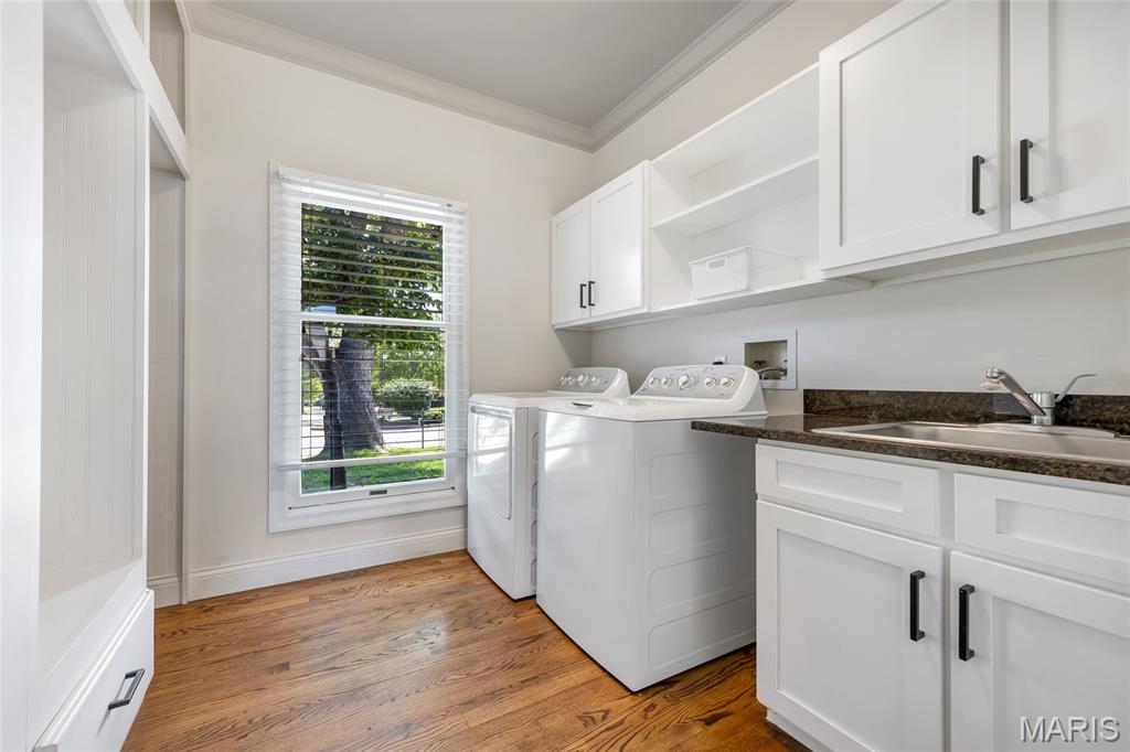 15525 Windsor Ridge Court