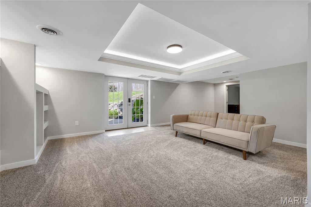 15525 Windsor Ridge Court