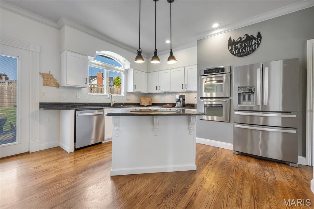 15525 Windsor Ridge Court