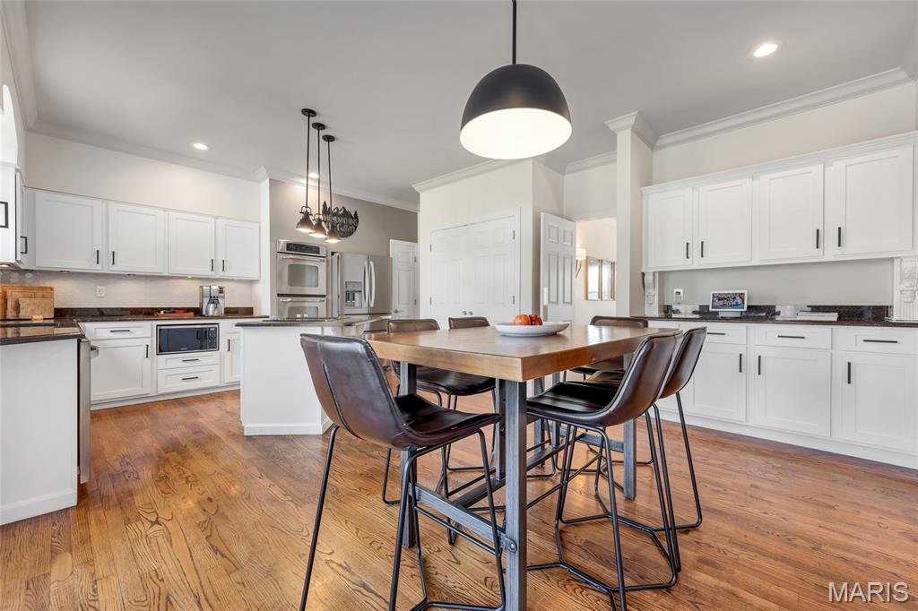 15525 Windsor Ridge Court