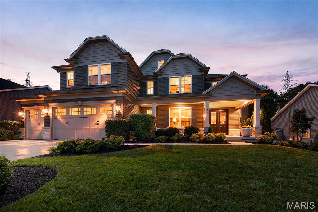 961 Chapelwood Court