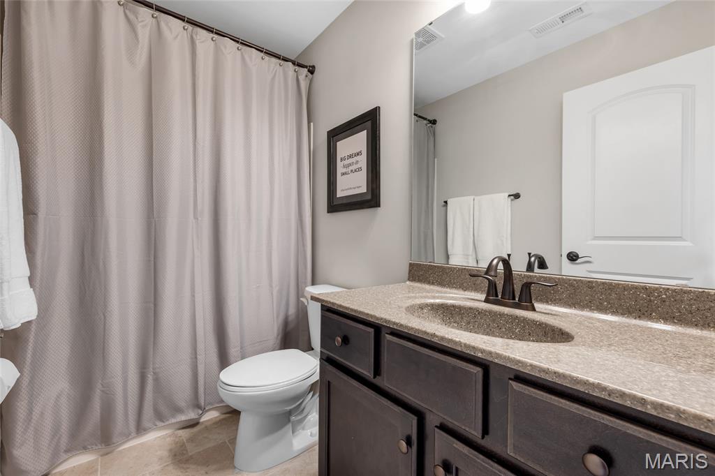 961 Chapelwood Court