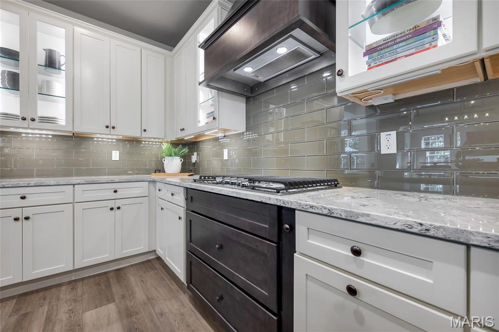 961 Chapelwood Court