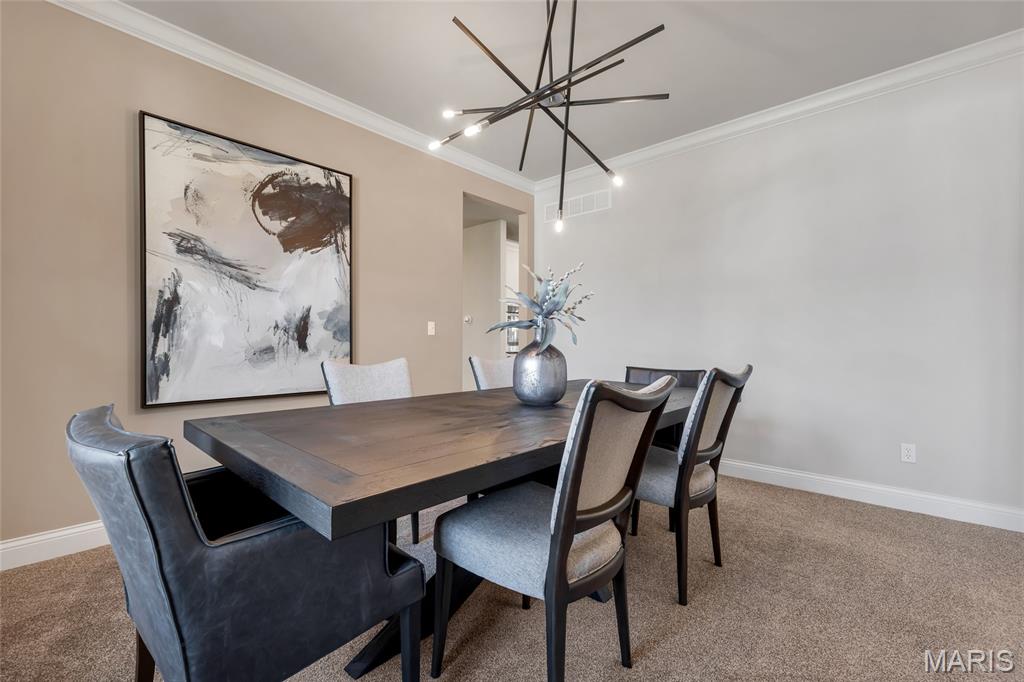 961 Chapelwood Court